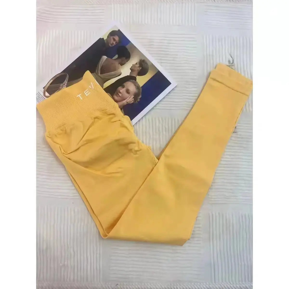 Leggings deportivos para mujer con cintura baja y efecto fruncido