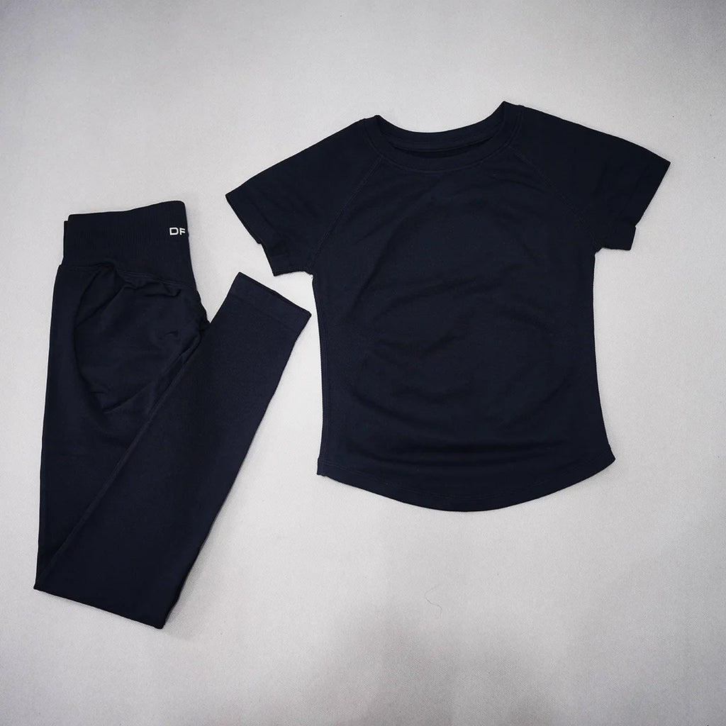 Conjunto deportivo de mujer sin costuras con top de manga corta y leggings