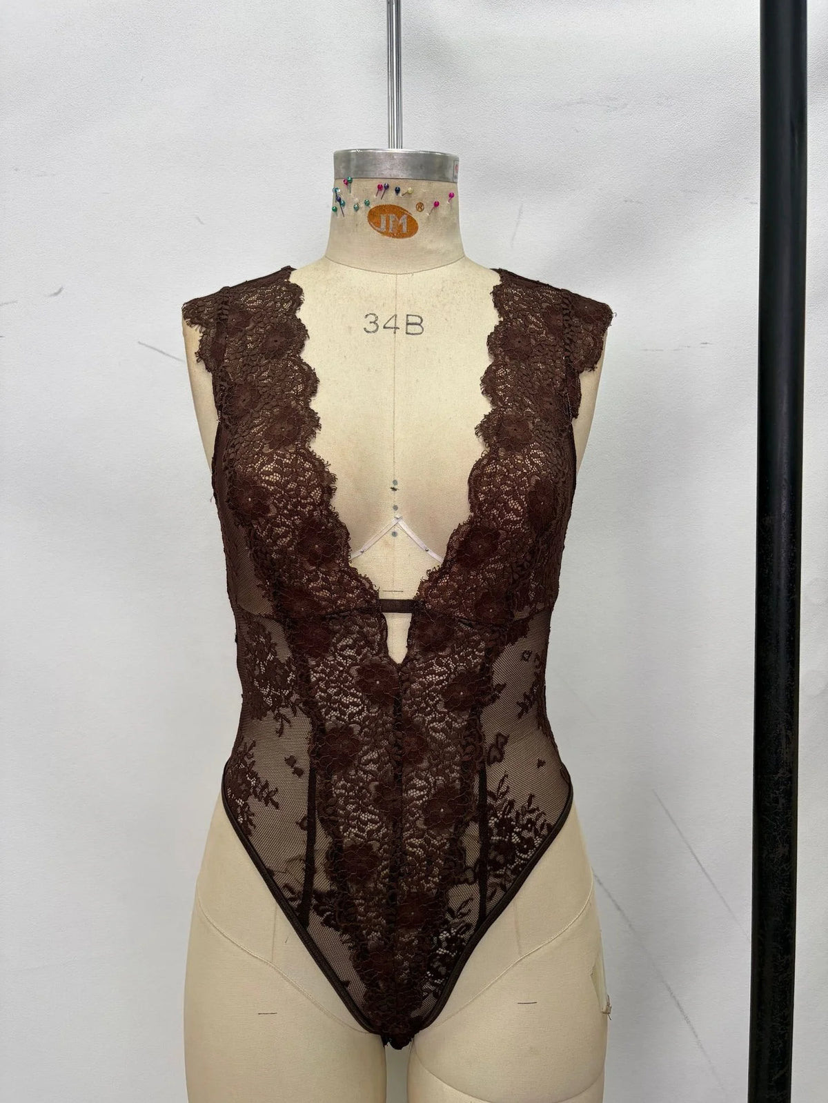 Body de Mujer con Encaje y Escote en V, Sin Mangas