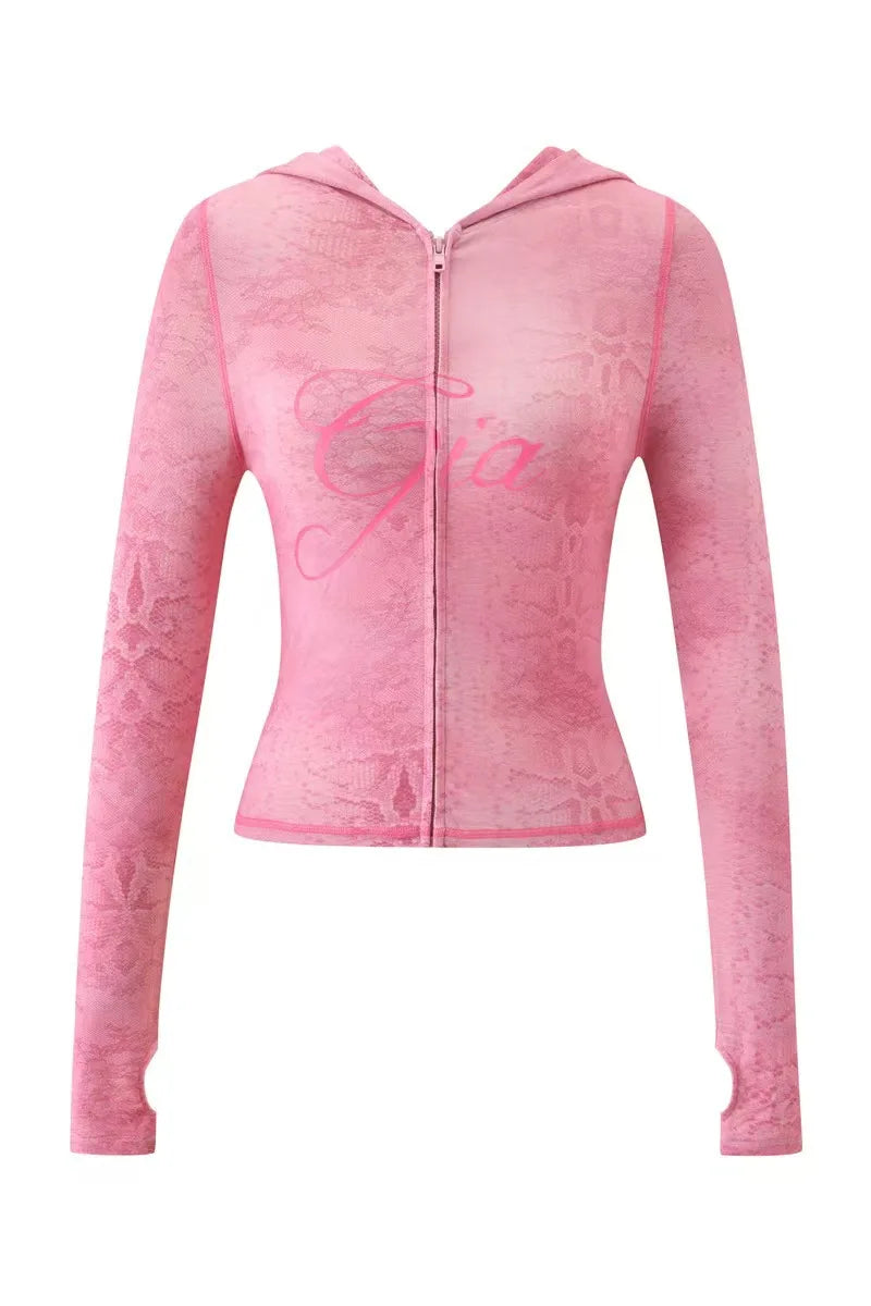 Ropa casual de mujer: tops, pantalones y shorts en varios diseños