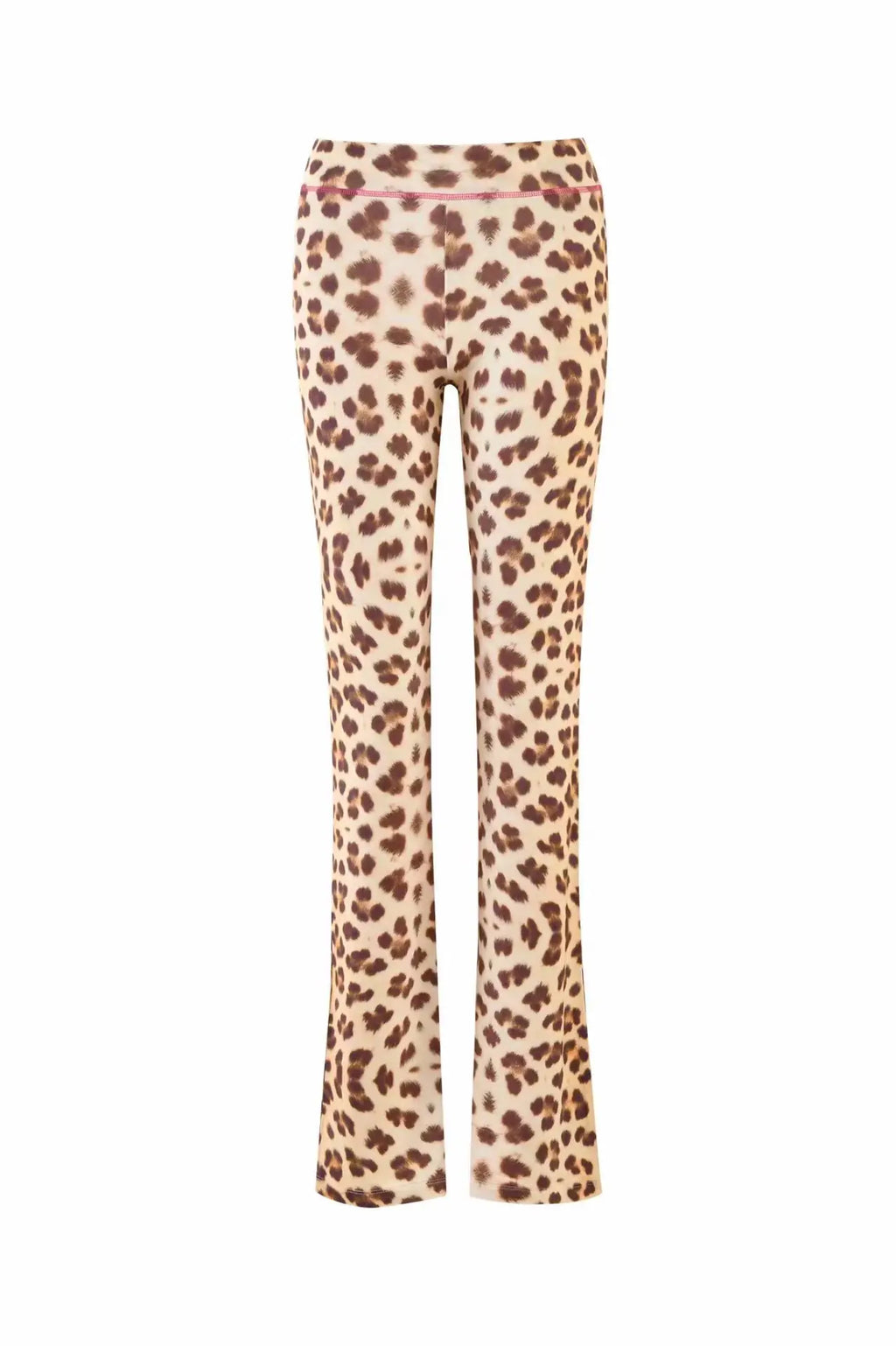 Ropa casual de mujer: tops, pantalones y shorts en varios diseños