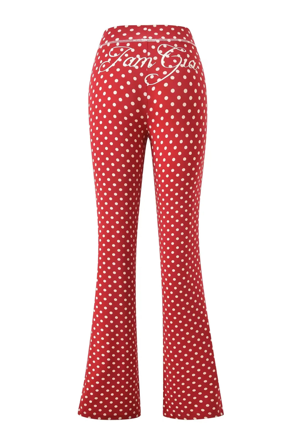 Ropa casual de mujer: tops, pantalones y shorts en varios diseños