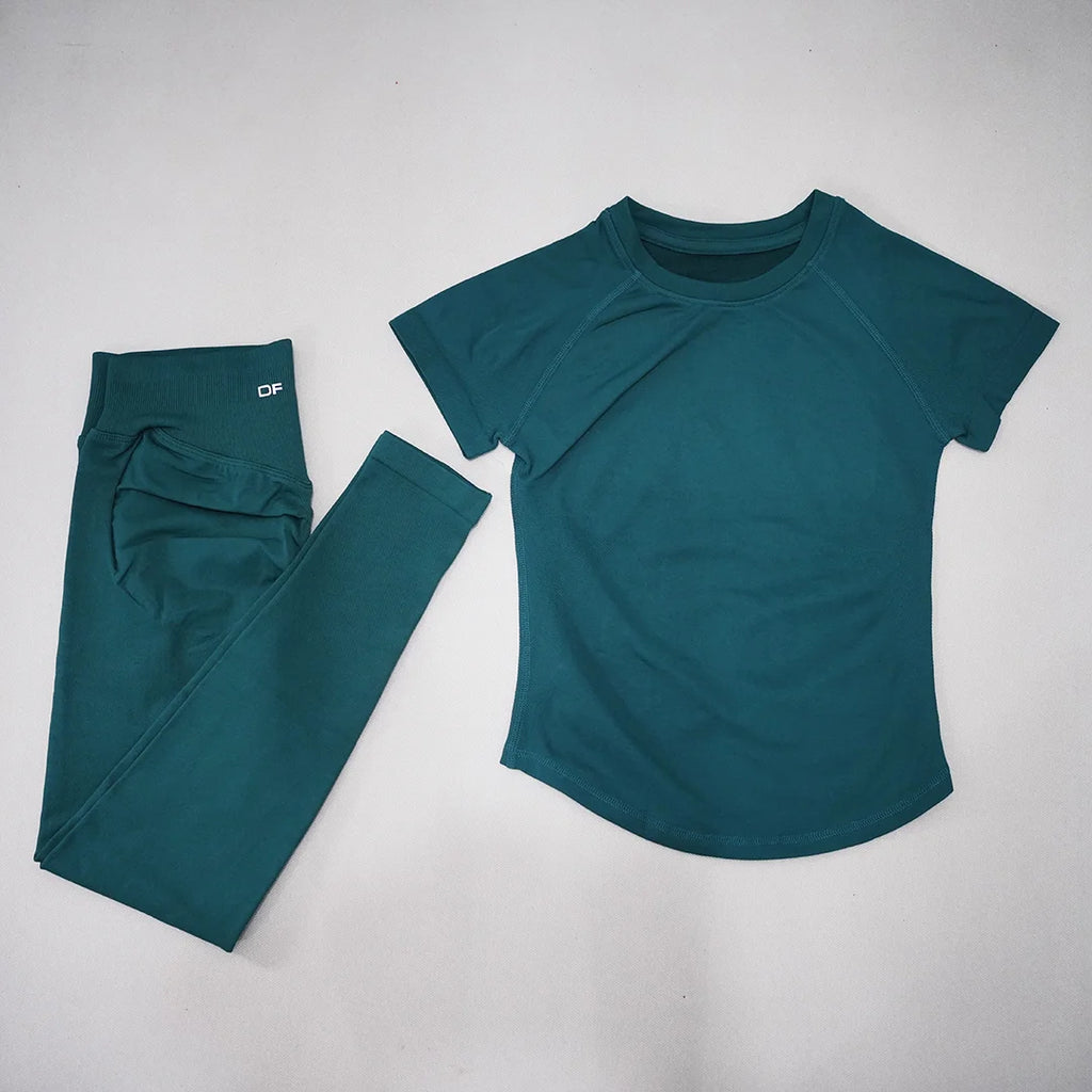 Conjunto deportivo de mujer sin costuras con top de manga corta y leggings
