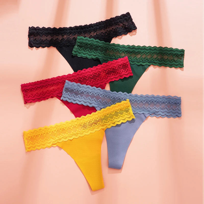 Tanga de cintura baja para mujer con detalles de encaje