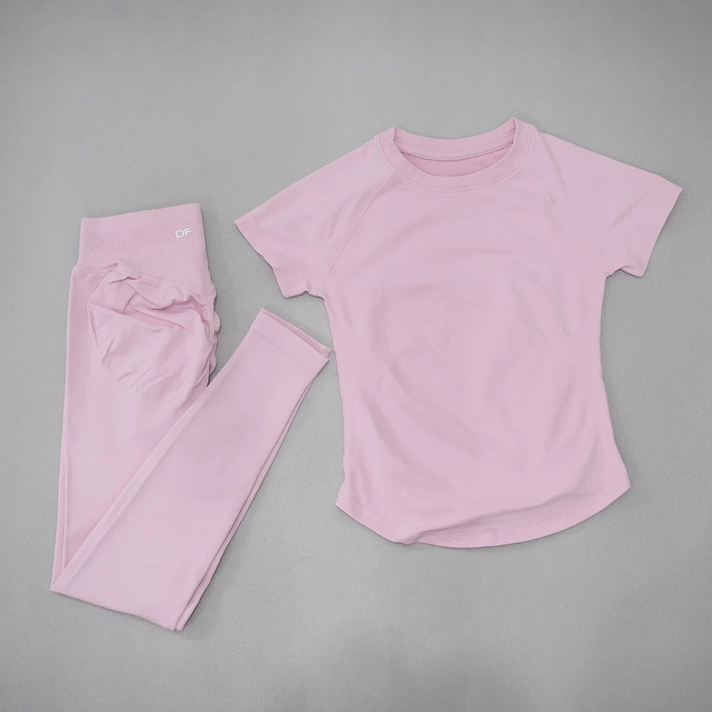 Conjunto deportivo de mujer sin costuras con top de manga corta y leggings